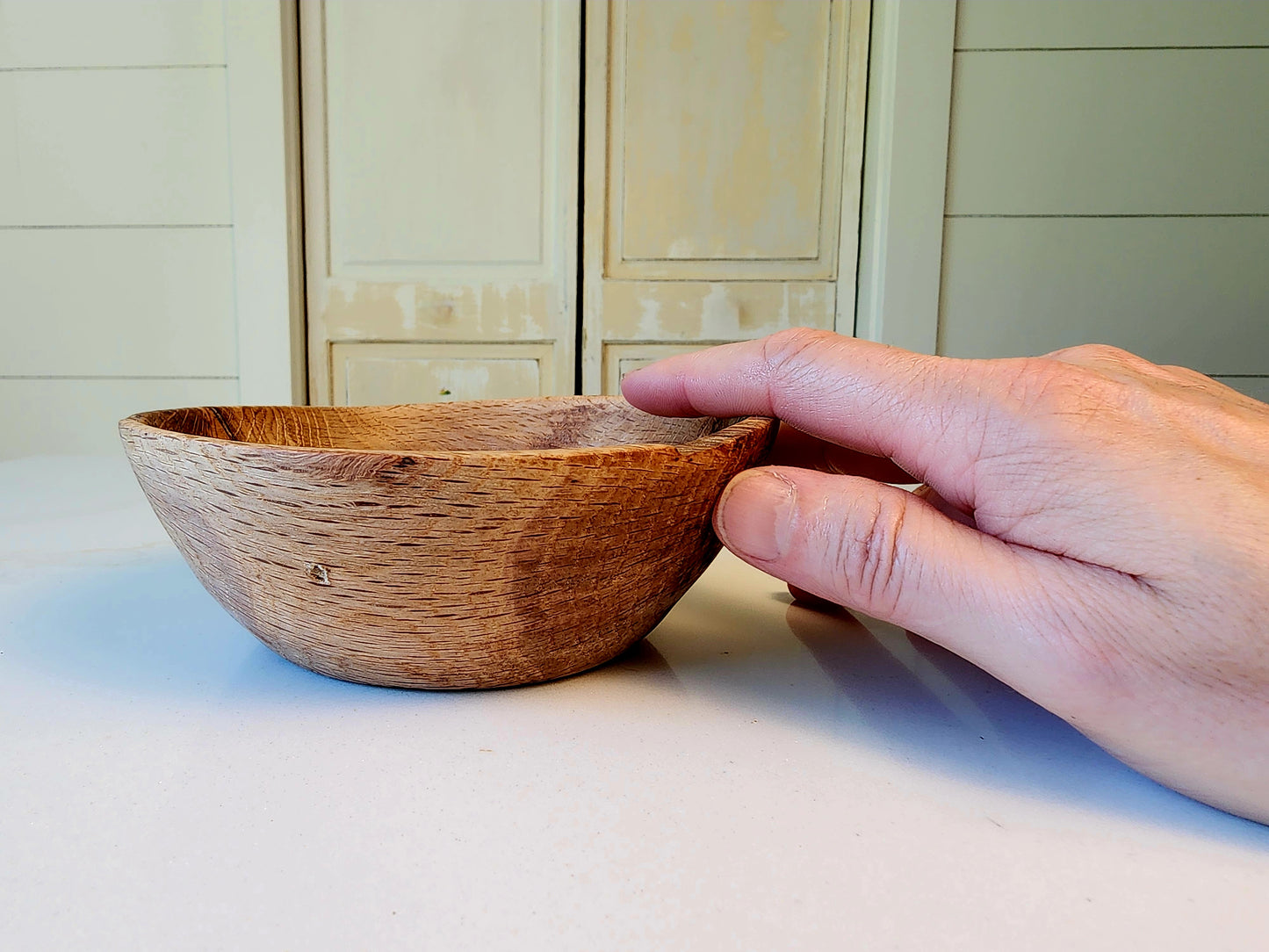 Oak hand bowl