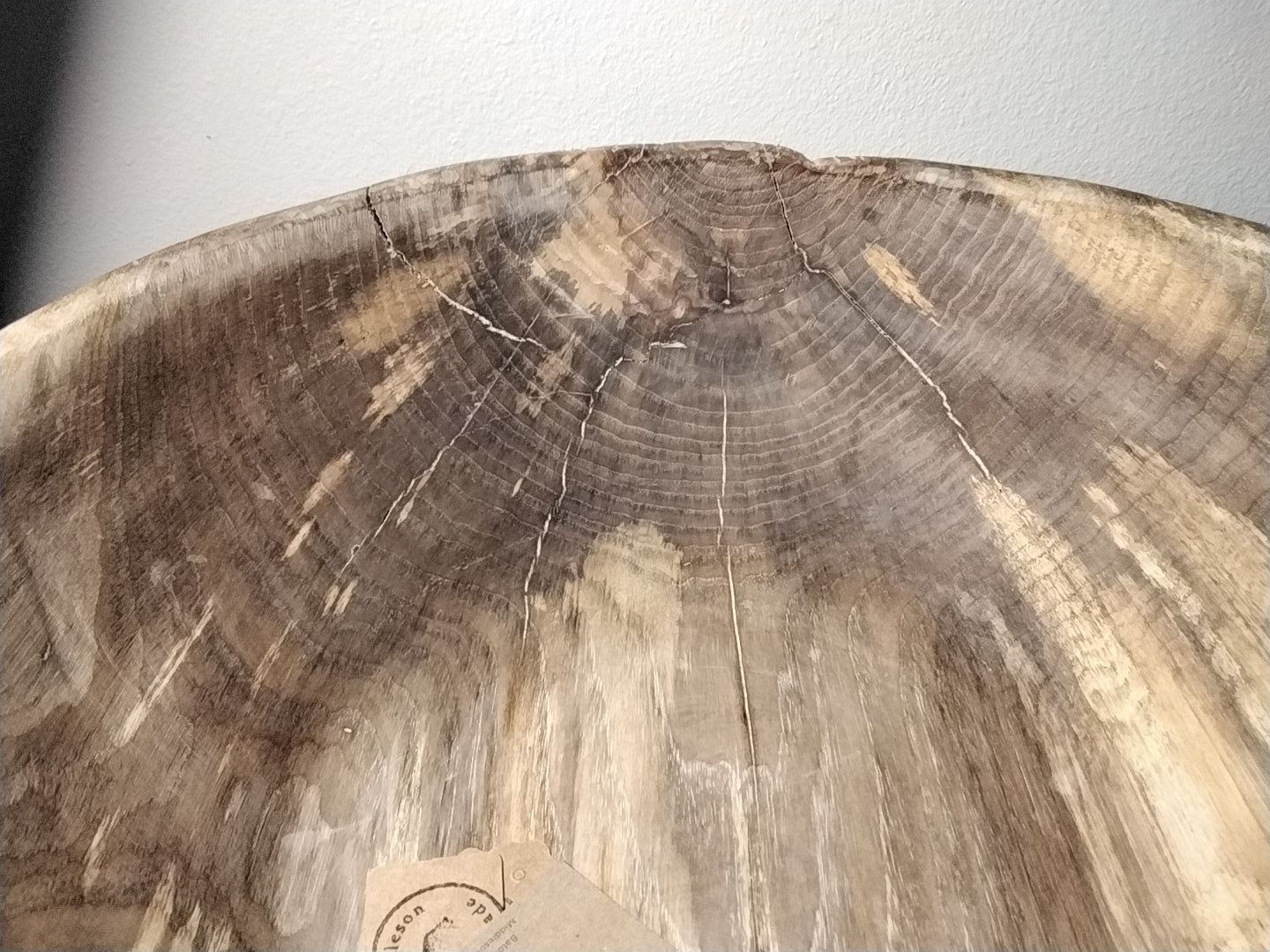 Elm centerpiece